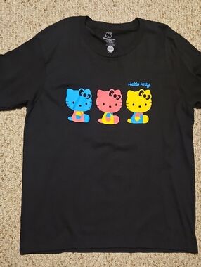 Hello Kitty Black Tee Sz XL